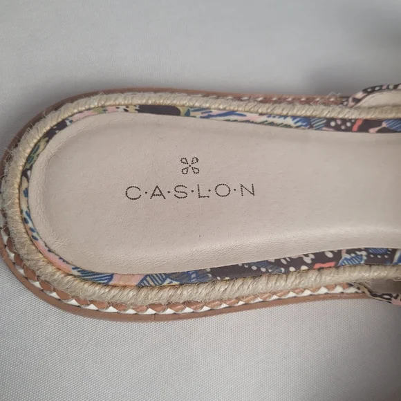 Caslon Boho Slipon Slide Sandal Bow Detail Hardsole Size 9.5M - Picture 3 of 8